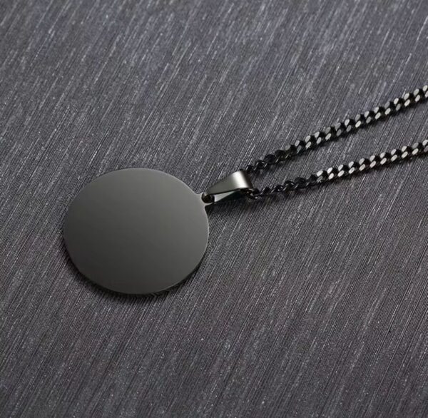 Cadena con placa circular - Imagen 6